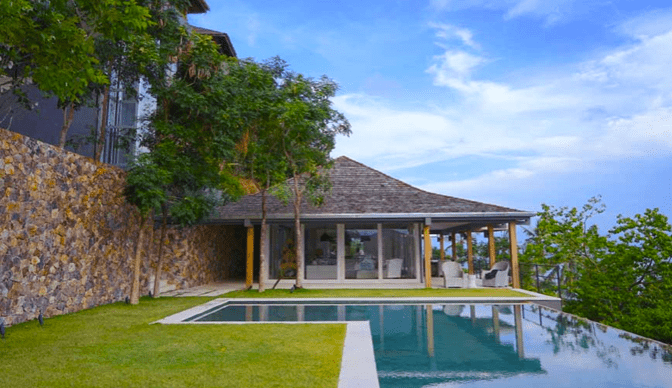 Magnificent 6 bedroom ocean front villa in Laem Sor