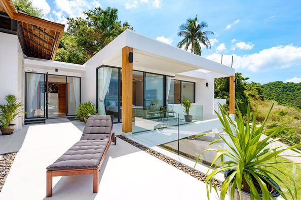 Breath taking seaview 4 bedroom villa in Chaweng Noi