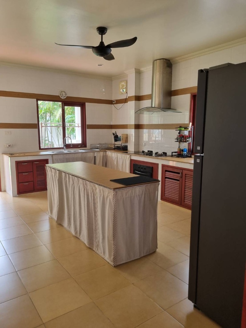 Renovated Thai Stlye Pool Villa With Sea-View For Sale In Prime Location Of Bangrak