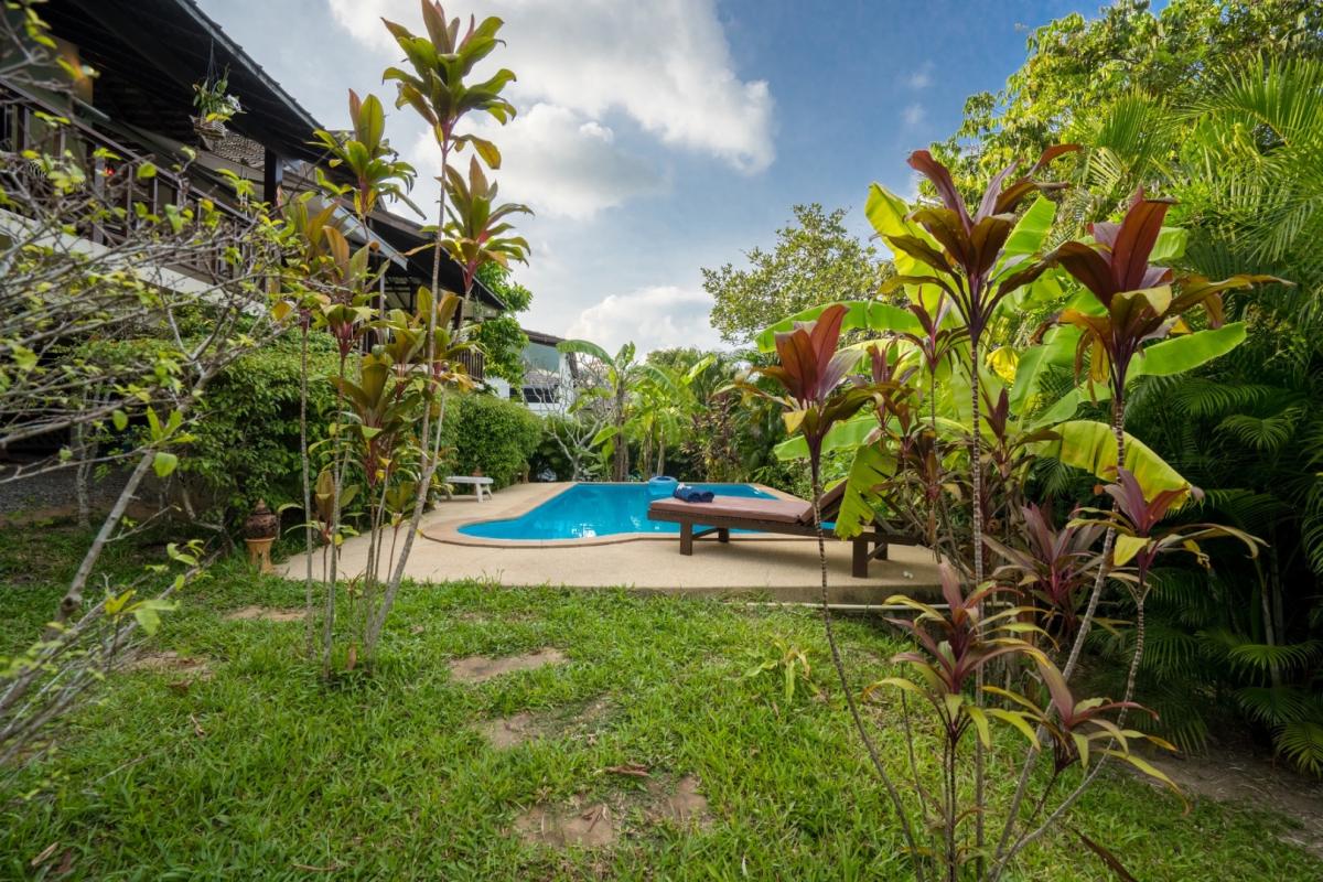 Charming Traditional Pool Villa For Sale In Bang Por